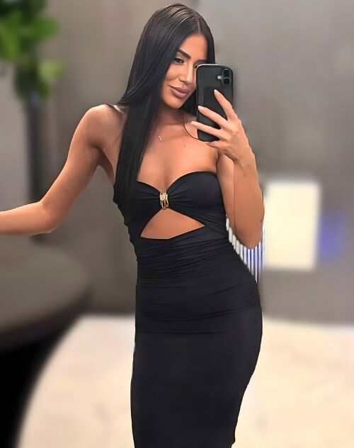 Abbela_White