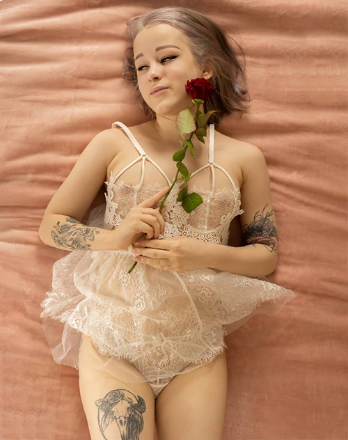 Lika Lee