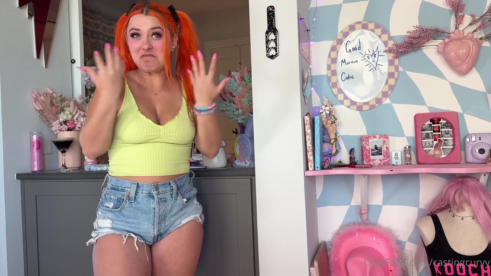 Koochiekachow17 Wants To Make Her First Sex Video