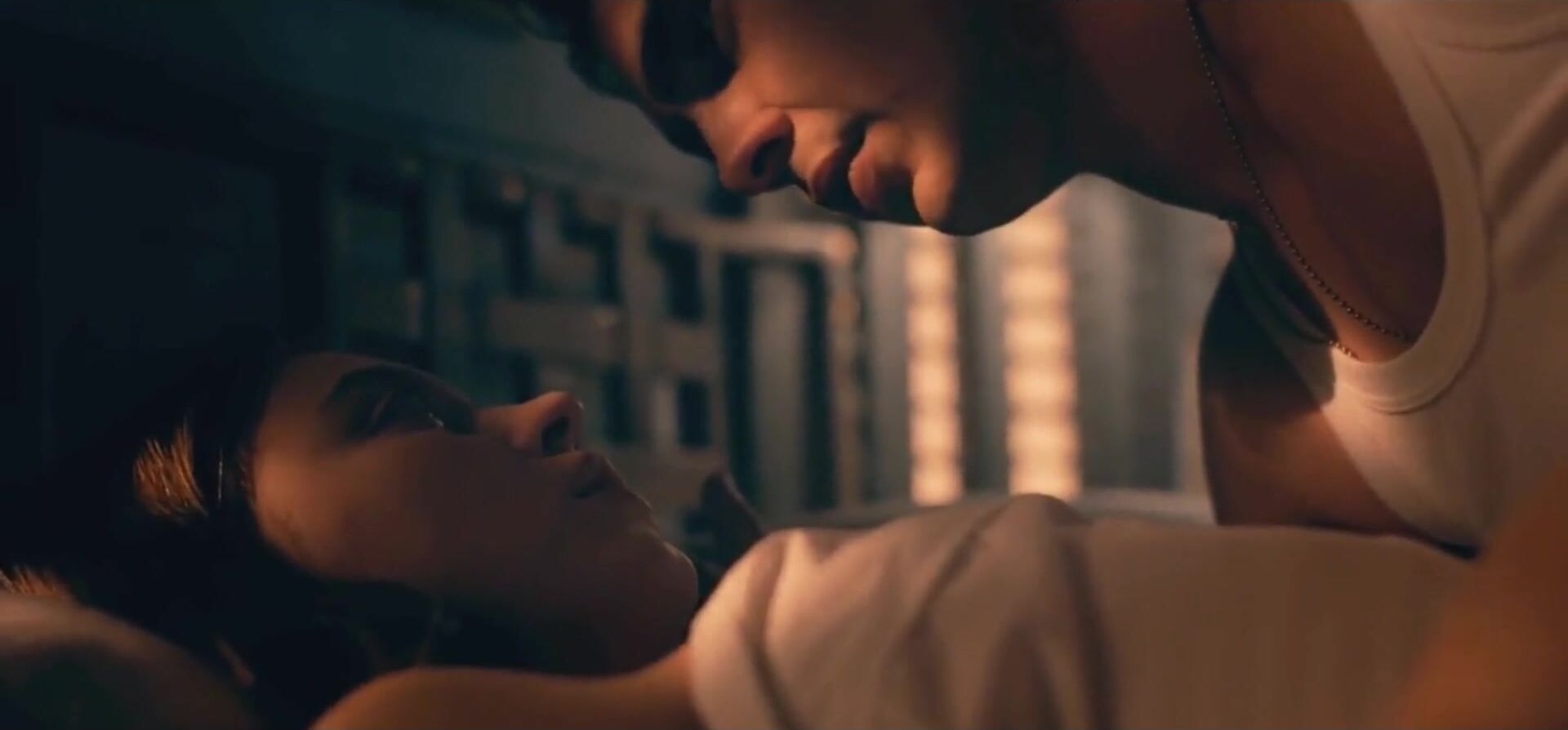 Sydney Sweeney Kisses Her Boyfriend