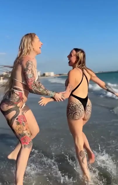 Justpeechi Runs By The Beach