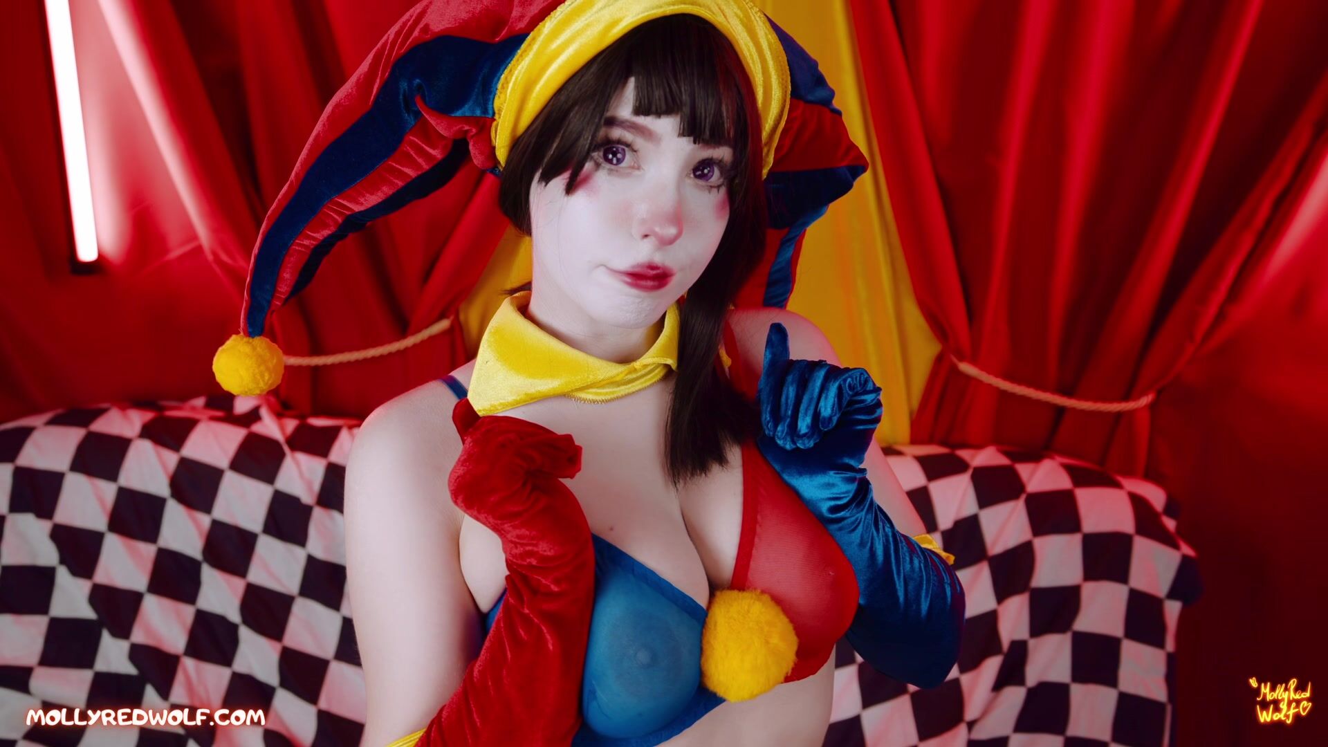 Circus Doll MollyRedWolf Milks The Dick